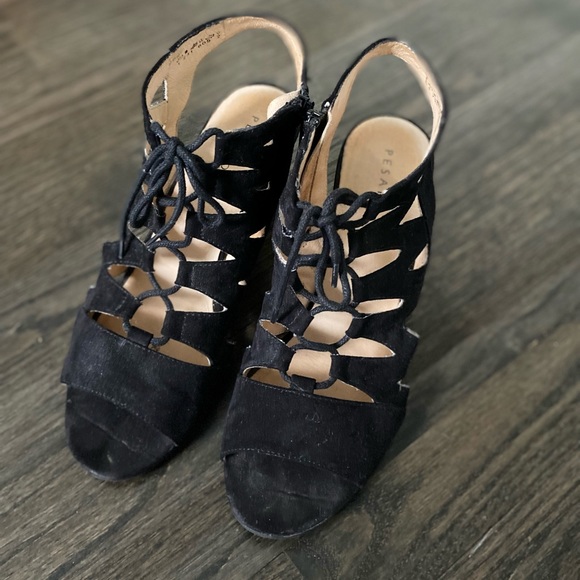 PESARO Block Heel Sandals - Picture 4 of 5